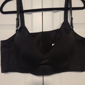 NWOT Black Women's Bra 48B